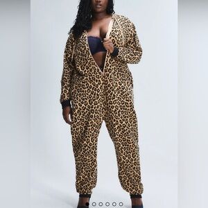 Savage x Fenty Hooded onesie leopard print